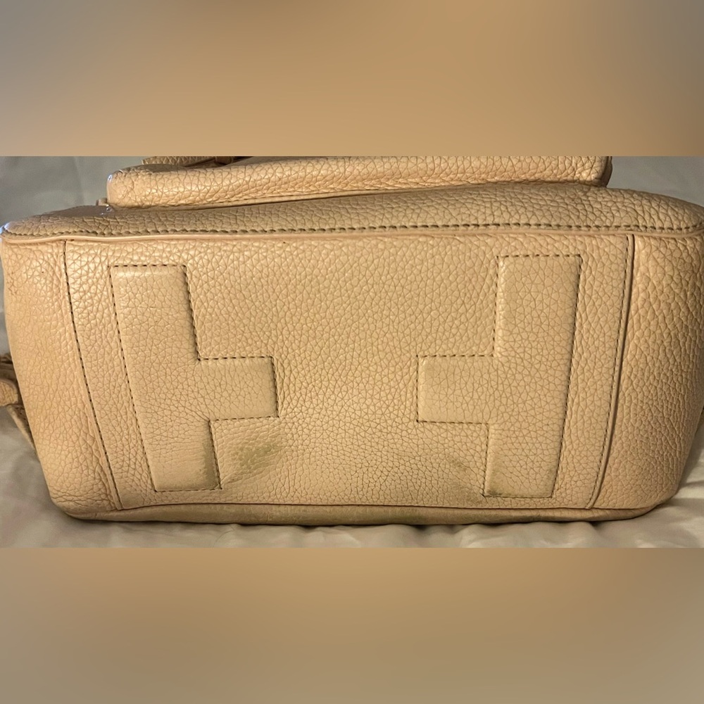 Tory Burch Leather Backpack. - Picture 6 of 7